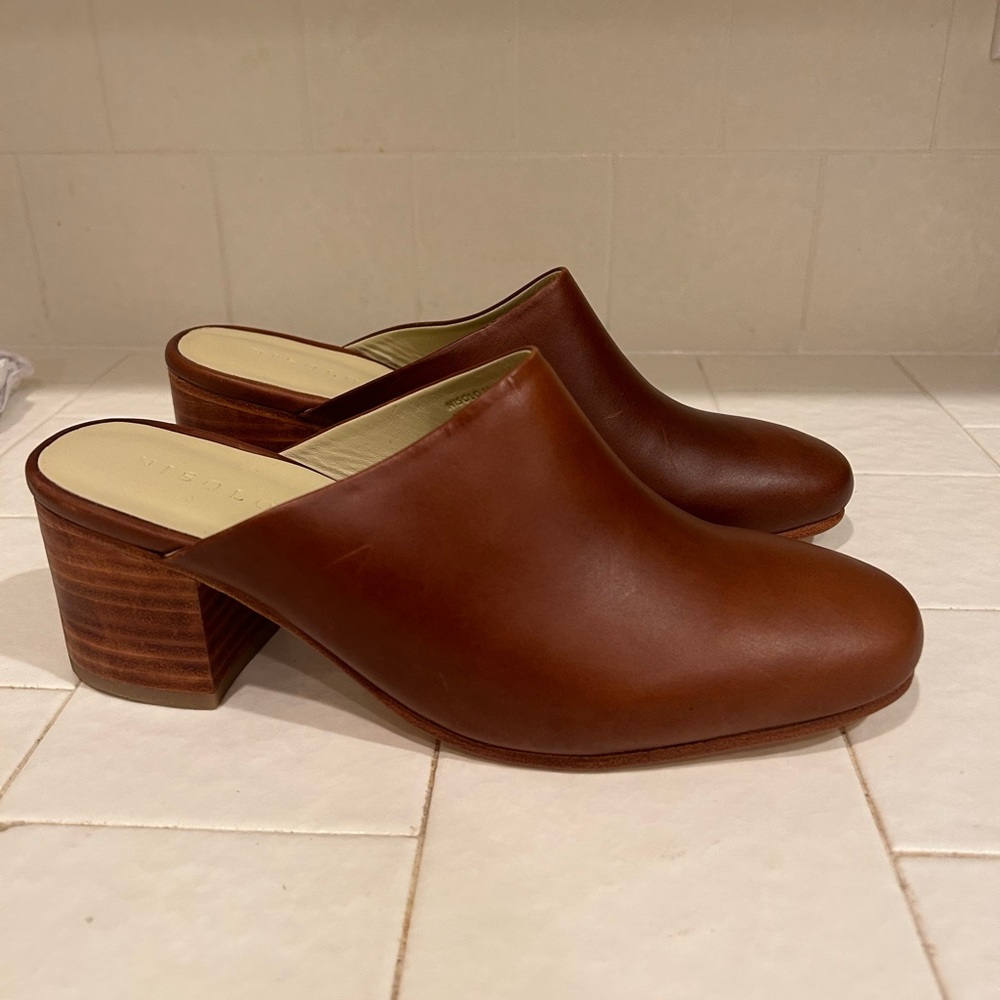 Nisolo Mules 7.5